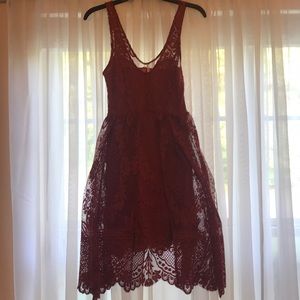 Beautiful lace copper color with gold flecks